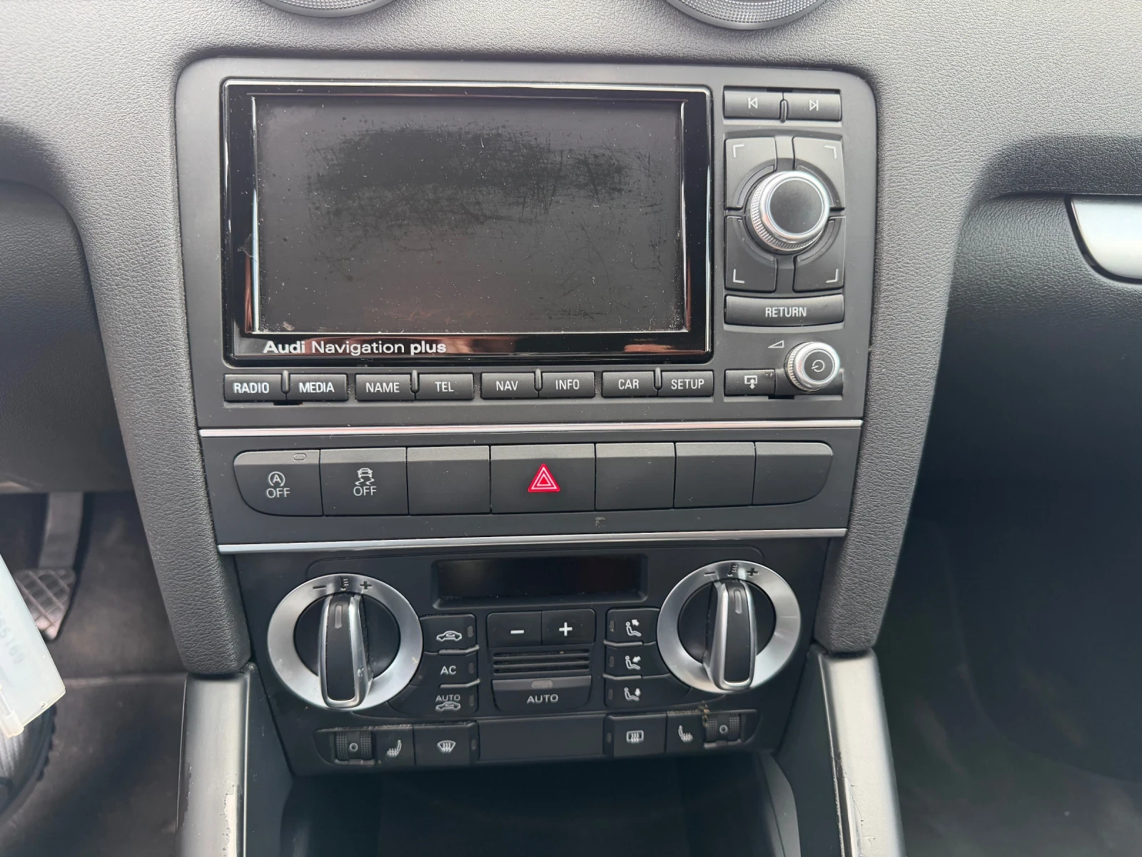 Audi A3 Sportbek, Guatro 2.0tdi 170hp, снимка 10 - Автомобили и джипове - 54856911
