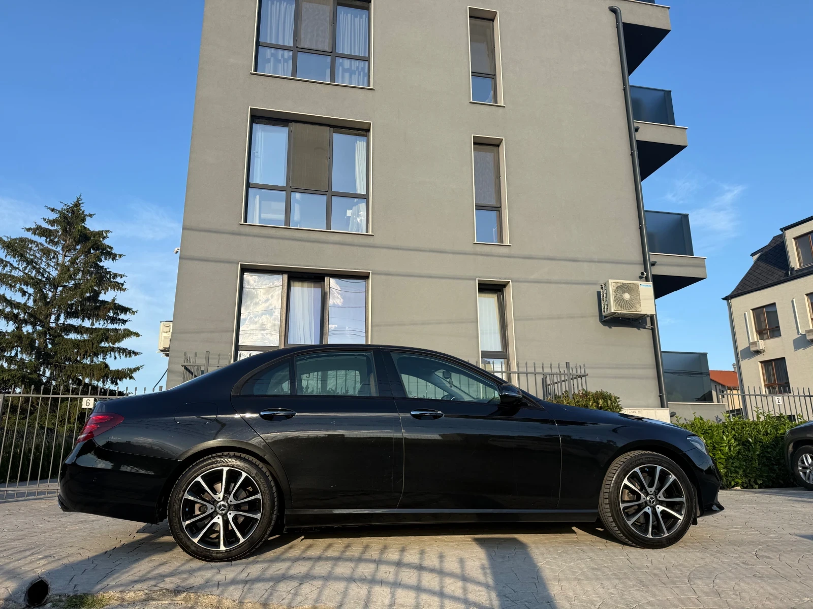 Mercedes-Benz E 200 E 200 Hybrid 4 Matic | Mobile.bg � ����������� 6