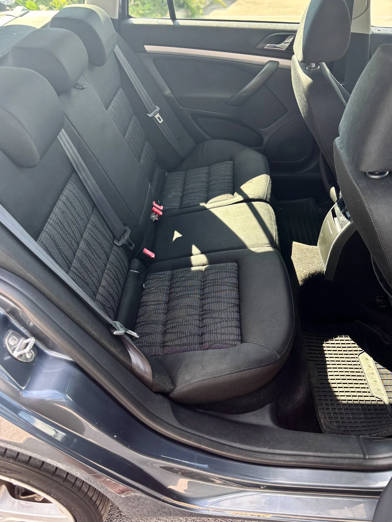 Skoda Octavia 2.0 DSG 6, снимка 12 - Автомобили и джипове - 55018735