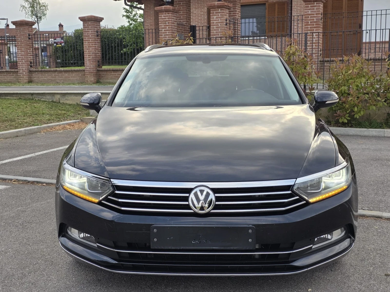 VW Passat 2.0TDI DSG Virtual, снимка 3 - Автомобили и джипове - 55248733