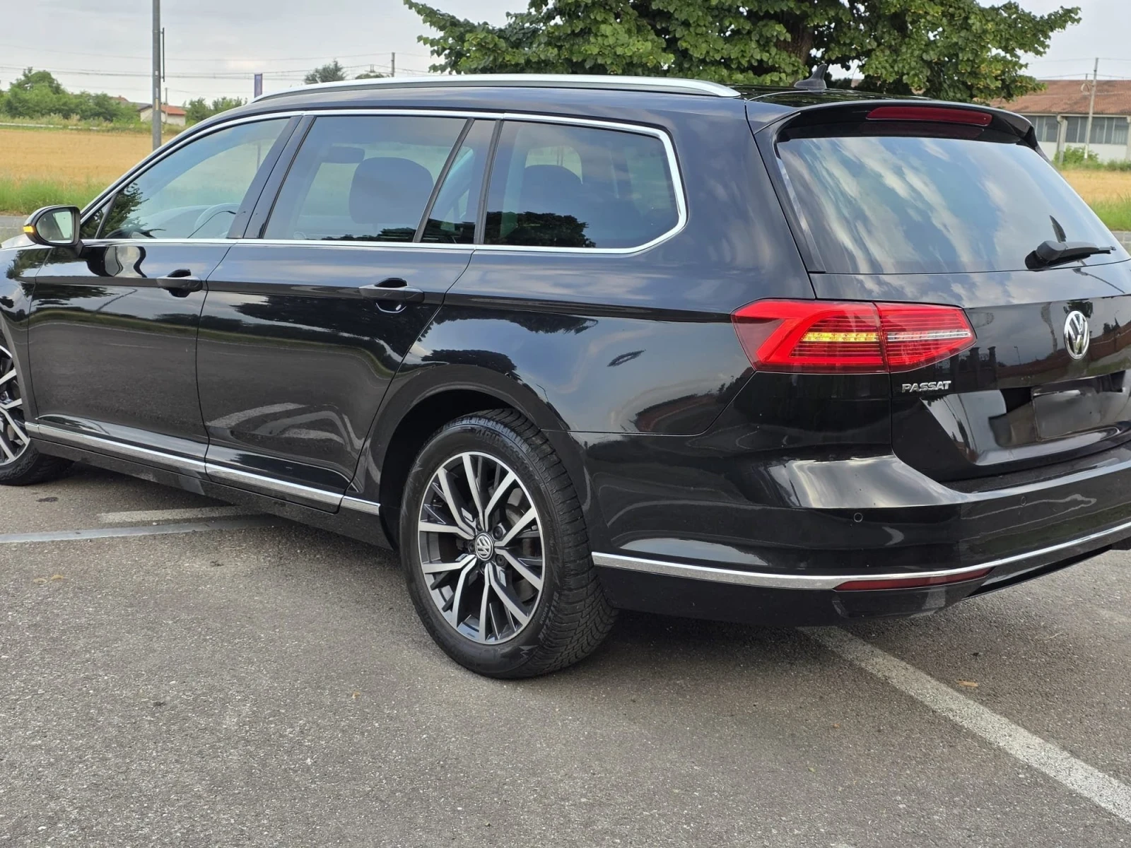 VW Passat 2.0TDI DSG Virtual, снимка 5 - Автомобили и джипове - 55248733