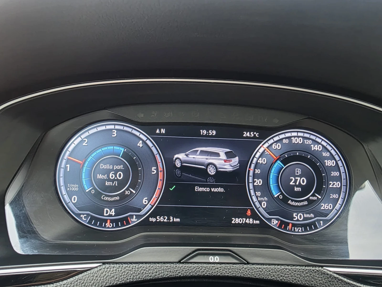 VW Passat 2.0TDI DSG Virtual, снимка 12 - Автомобили и джипове - 55248733