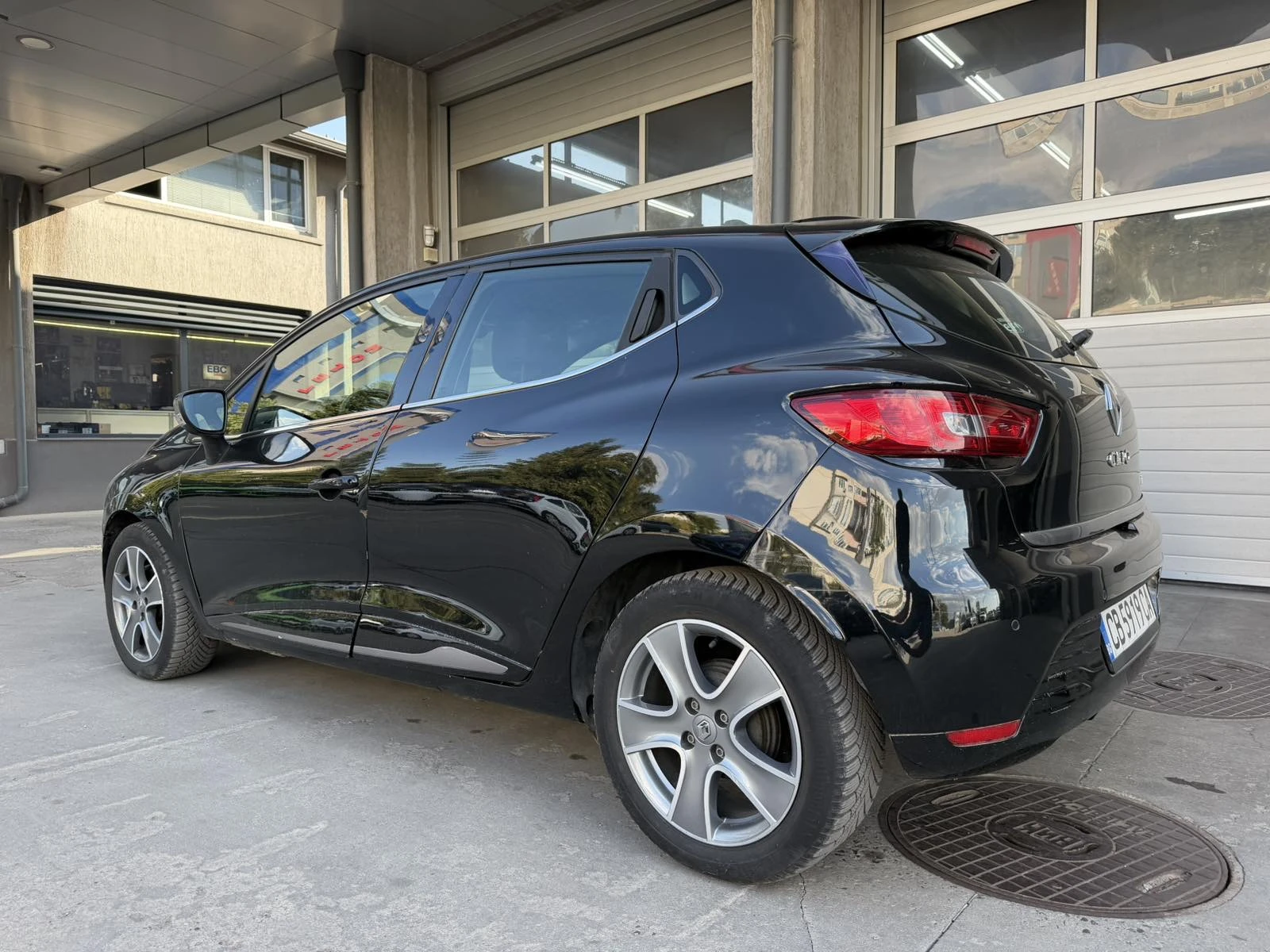 Renault Clio 0.9 TCE 55000км, снимка 5 - Автомобили и джипове - 56152317