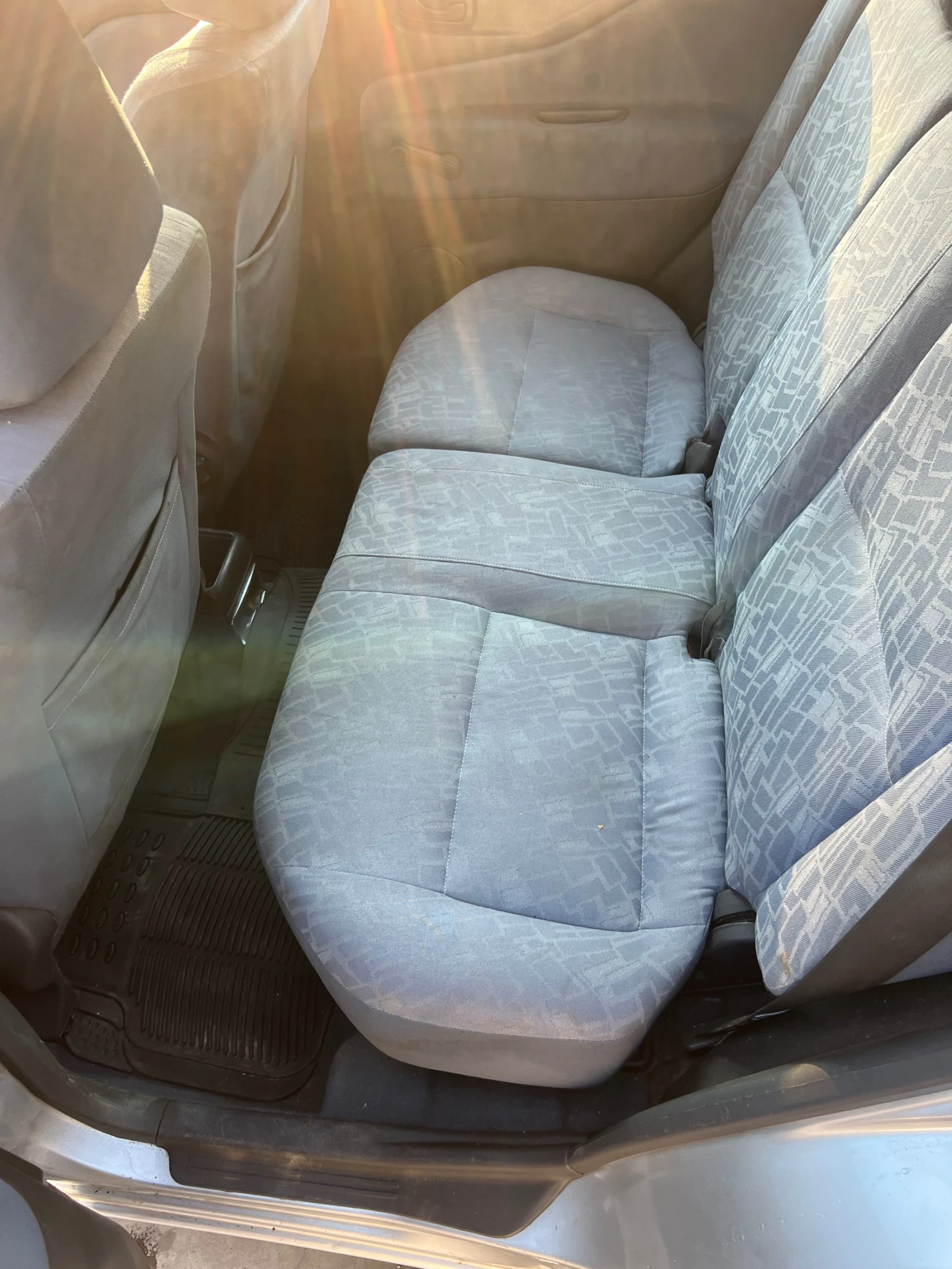 Mitsubishi Space star 1.3, снимка 8 - Автомобили и джипове - 56166516