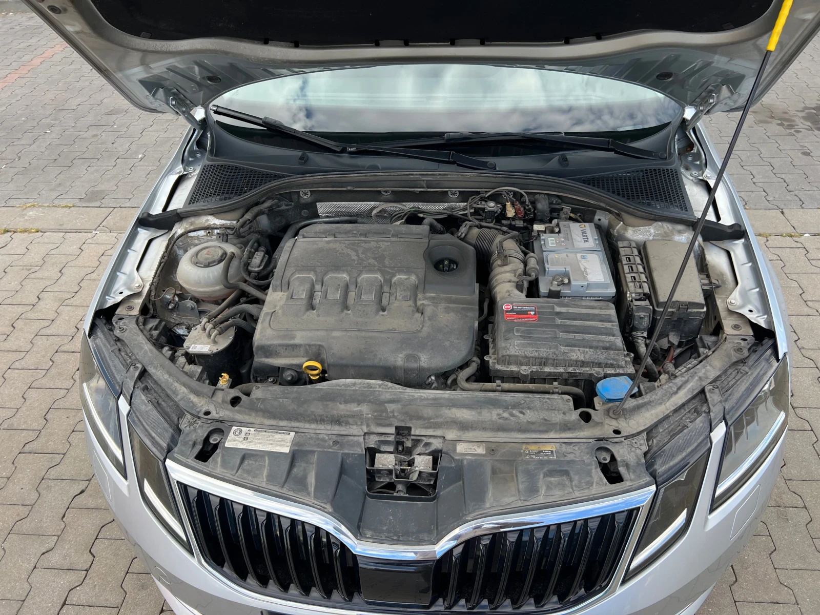Skoda Octavia 2.0tdi, снимка 13 - Автомобили и джипове - 56265689