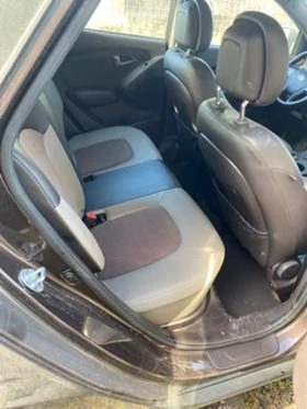 Hyundai IX35 2.0crdi 4x4, снимка 10