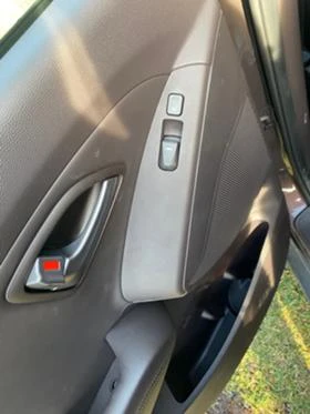 Hyundai IX35 2.0crdi 4x4, снимка 5