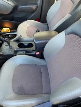 Hyundai IX35 2.0crdi 4x4, снимка 8