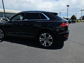 Обява за продажба на Audi Q8 MATRIX* DISTRONIK* PANO* KEYLESS* AMBIENT* ВИДЕО Н ~64 400 лв. - изображение 3
