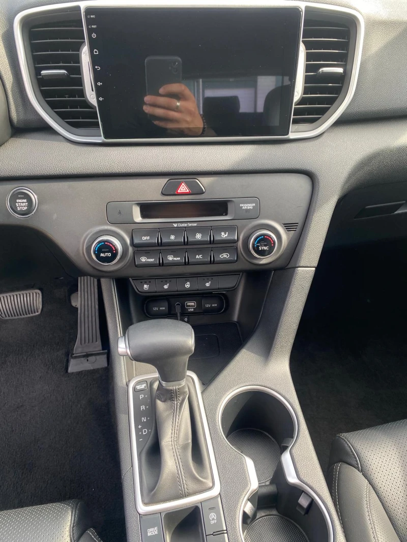 Kia Sportage 1.7 CRDI - ПРОМОЦИЯ, снимка 11 - Автомобили и джипове - 51902469