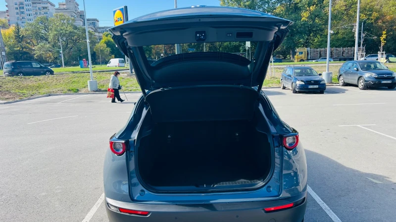 Mazda CX-30 2.0i, 4x4, SKY ACTIV, снимка 6 - Автомобили и джипове - 52126934