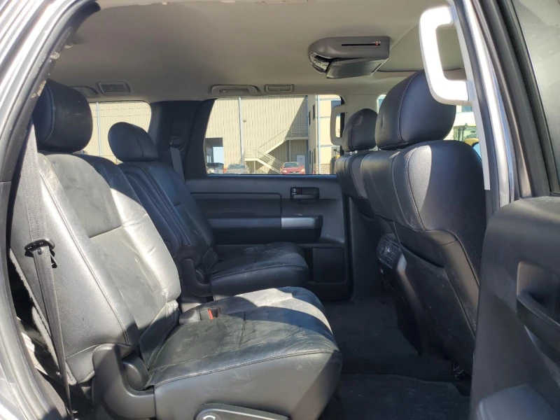 Toyota Sequoia SR5/КОЖА/ФИНАНСИРАНЕ, снимка 11 - Автомобили и джипове - 52453905