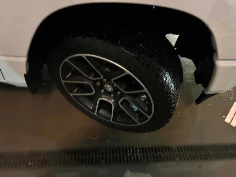 Dodge RAM 1500 * Sport * CARFAX * БЕЗ ПЪРВОНАЧАЛНА ВНОСКА, снимка 7 - Автомобили и джипове - 53126886