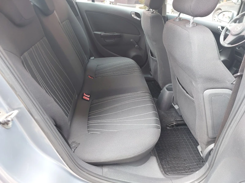 Renault Fluence 1.5 dci 110PS, снимка 9 - Автомобили и джипове - 53291682