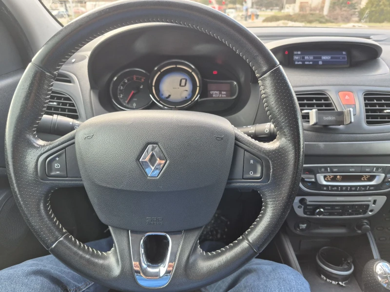 Renault Fluence 1.5 dci 110PS, снимка 5 - Автомобили и джипове - 53291682