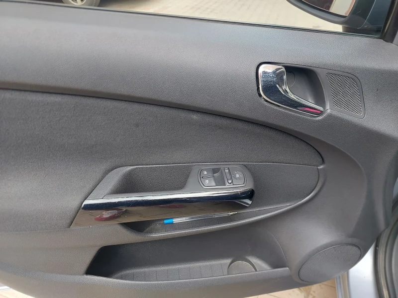 Renault Fluence 1.5 dci 110PS, снимка 10 - Автомобили и джипове - 53291682