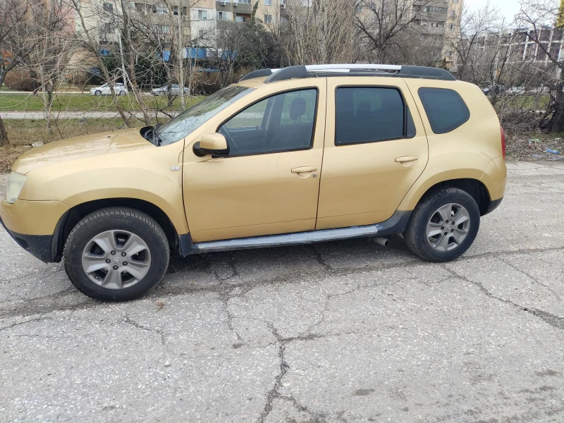 Dacia Duster 1.6 бензин , снимка 6 - Автомобили и джипове - 53479311