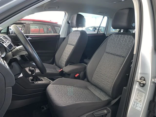 VW Tiguan 2.0-TDI/150HP/DSG/CAM/ACC/706b, снимка 11 - Автомобили и джипове - 48631327