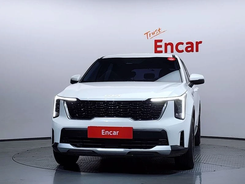 Kia Sorento Diesel 2.2 4WD| 199к.с.| ВКЛ.ТЕХНОТЕСТ, снимка 3 - Автомобили и джипове - 55611867