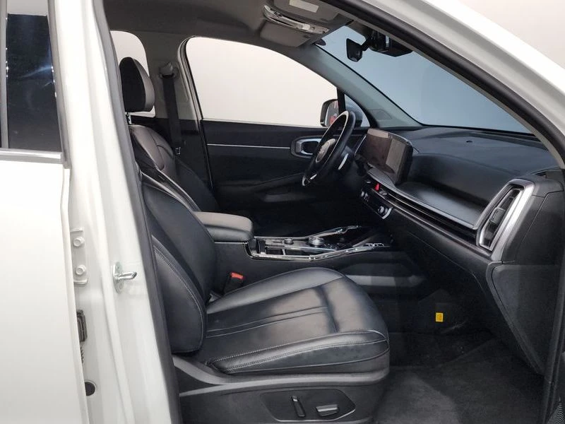 Kia Sorento Diesel 2.2 4WD| 199к.с.| ВКЛ.ТЕХНОТЕСТ, снимка 11 - Автомобили и джипове - 55611867