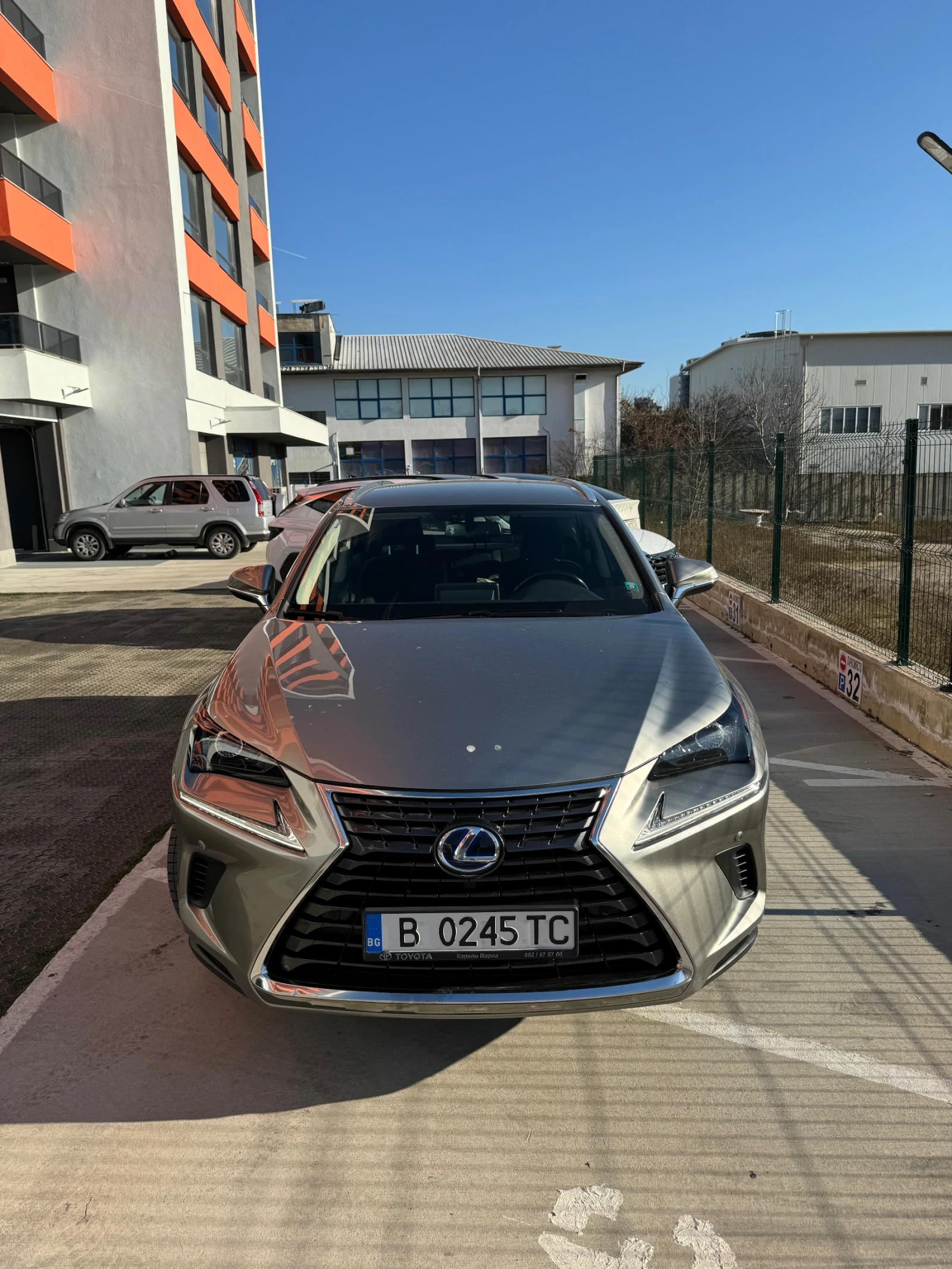 Lexus NX 300h 88000 km гаранция - [1] 