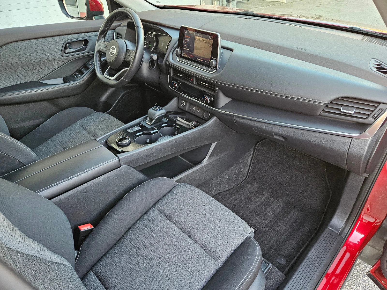 Nissan Rogue 2.5i-AT-4x4-Distronic | Mobile.bg   15