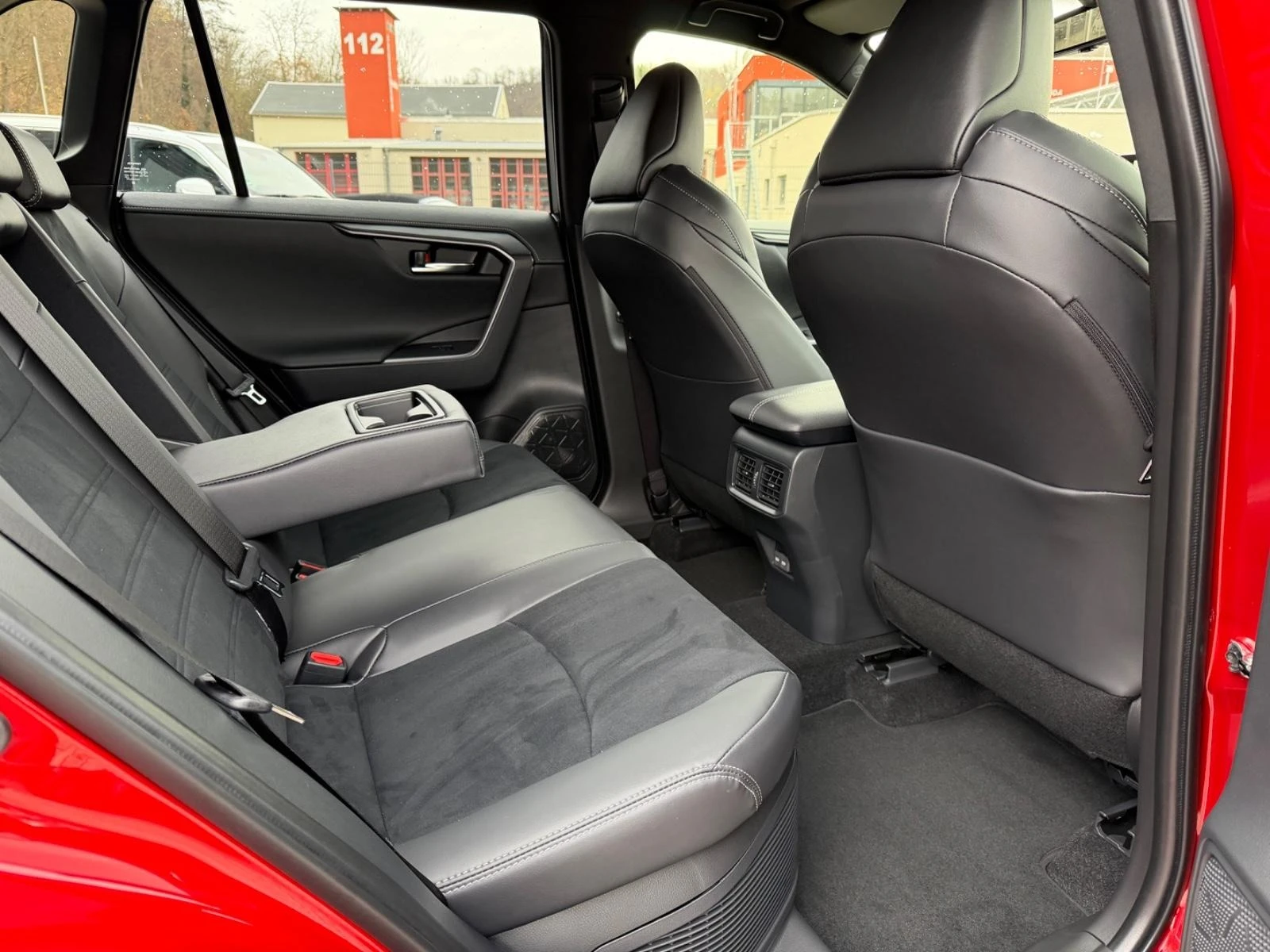 Toyota Rav4 GR SPORT HYBRID 4X4 JBL 360 | Mobile.bg � ����������� 15