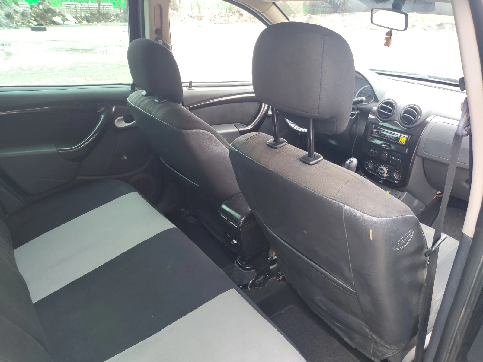 Dacia Duster 1.6 ������  | Mobile.bg � ����������� 9