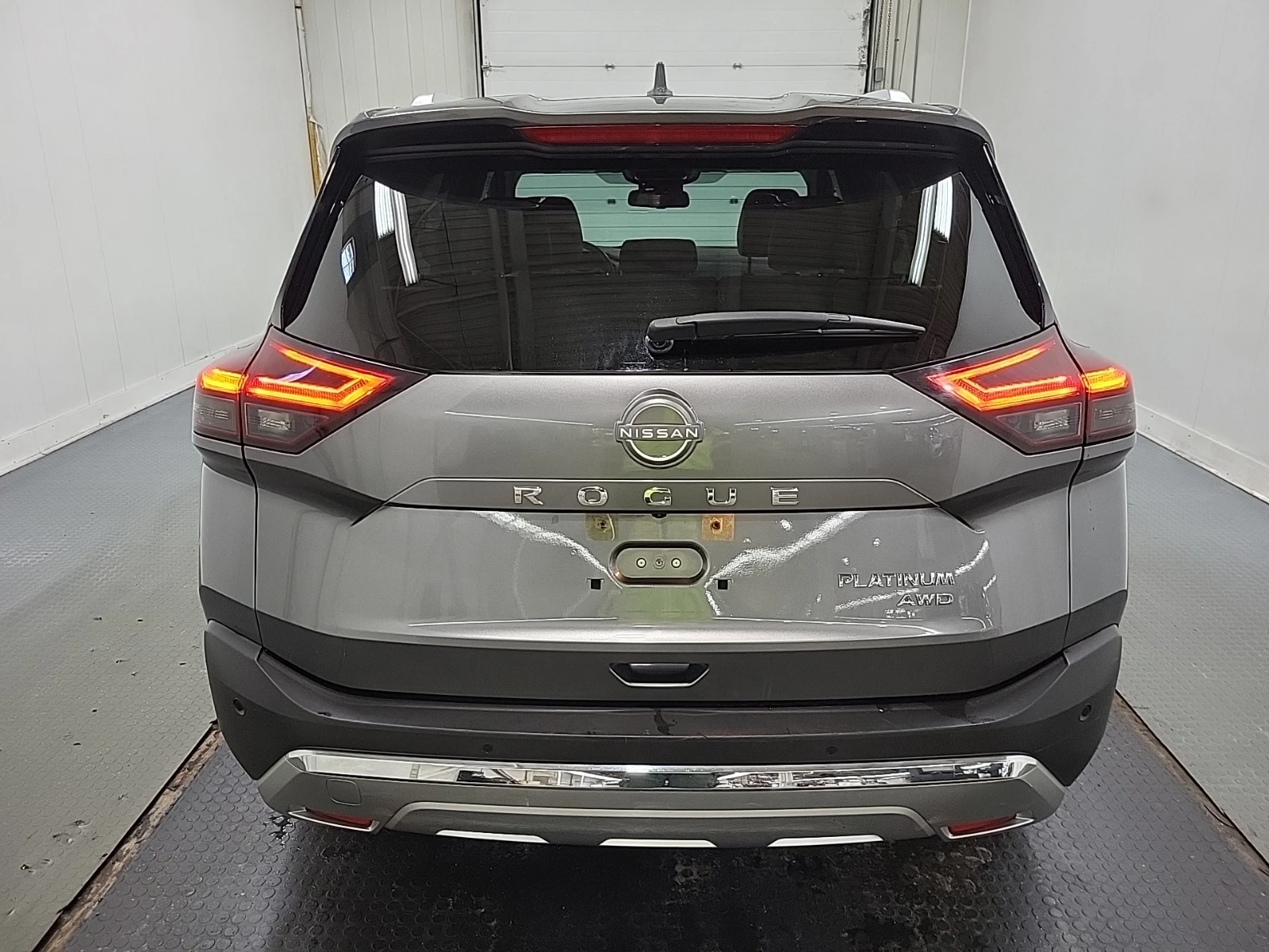 Nissan Rogue PLATINUM* 360view* Bose* Moonroof* Motion-Activate | Mobile.bg � ����������� 6