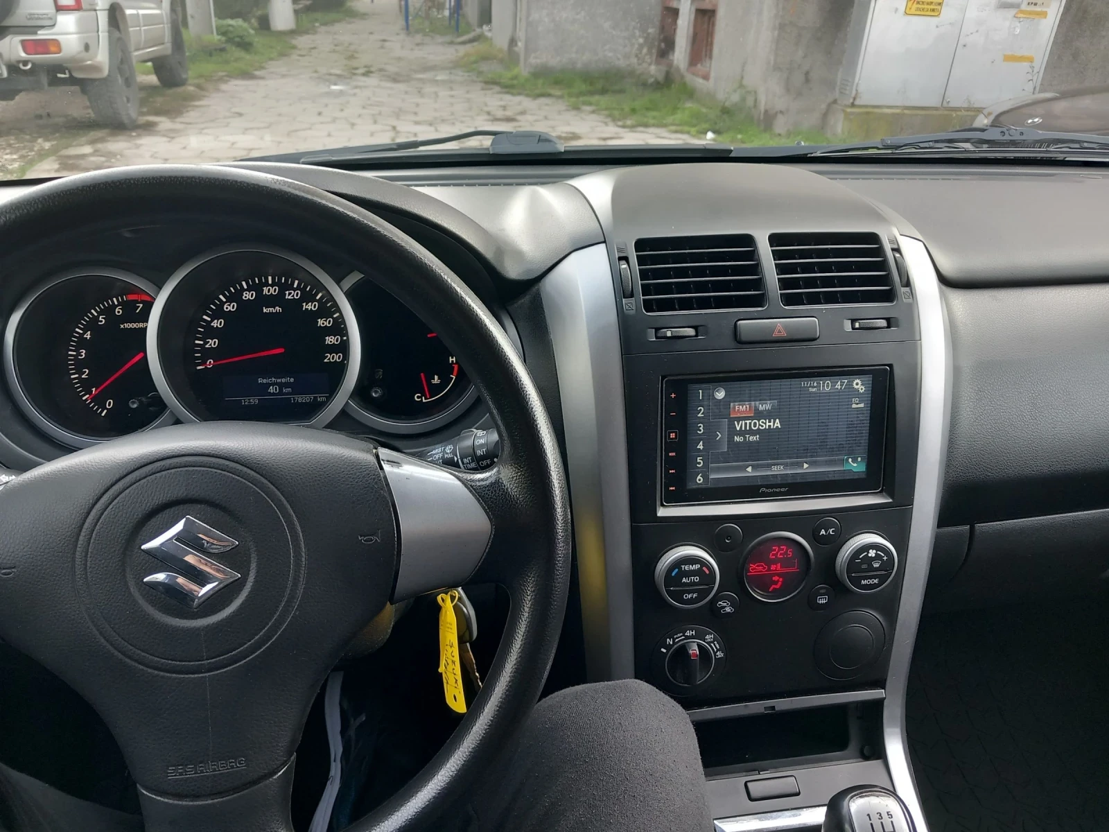 Suzuki Grand vitara 2.0 - изображение 8