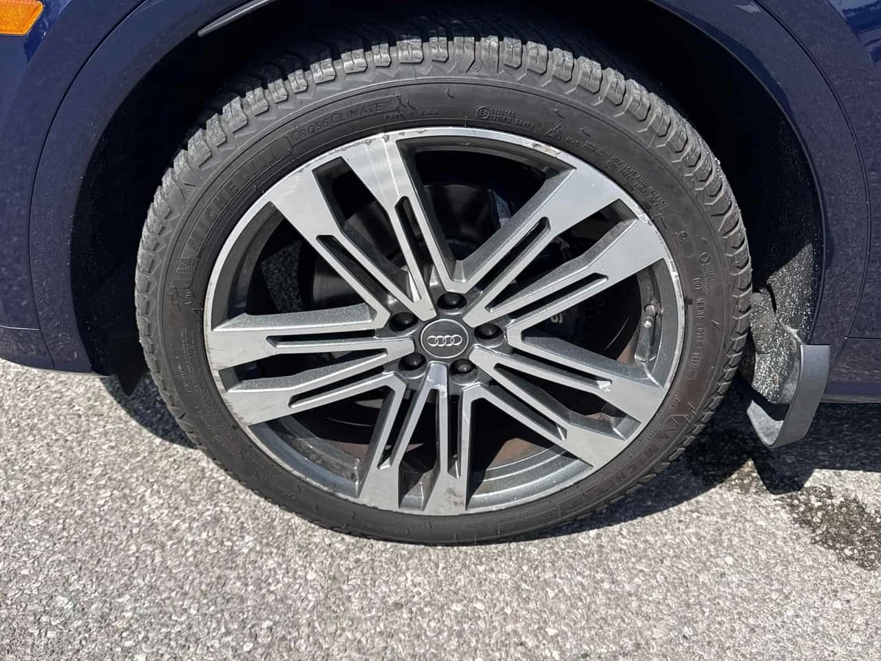 Audi SQ5 * Technik * ПОДГРЕВИ * 360 * PANO * CARFAX, снимка 7 - Автомобили и джипове - 54794004