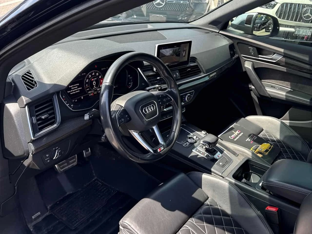 Audi SQ5 * Technik * ПОДГРЕВИ * 360 * PANO * CARFAX, снимка 5 - Автомобили и джипове - 54794004