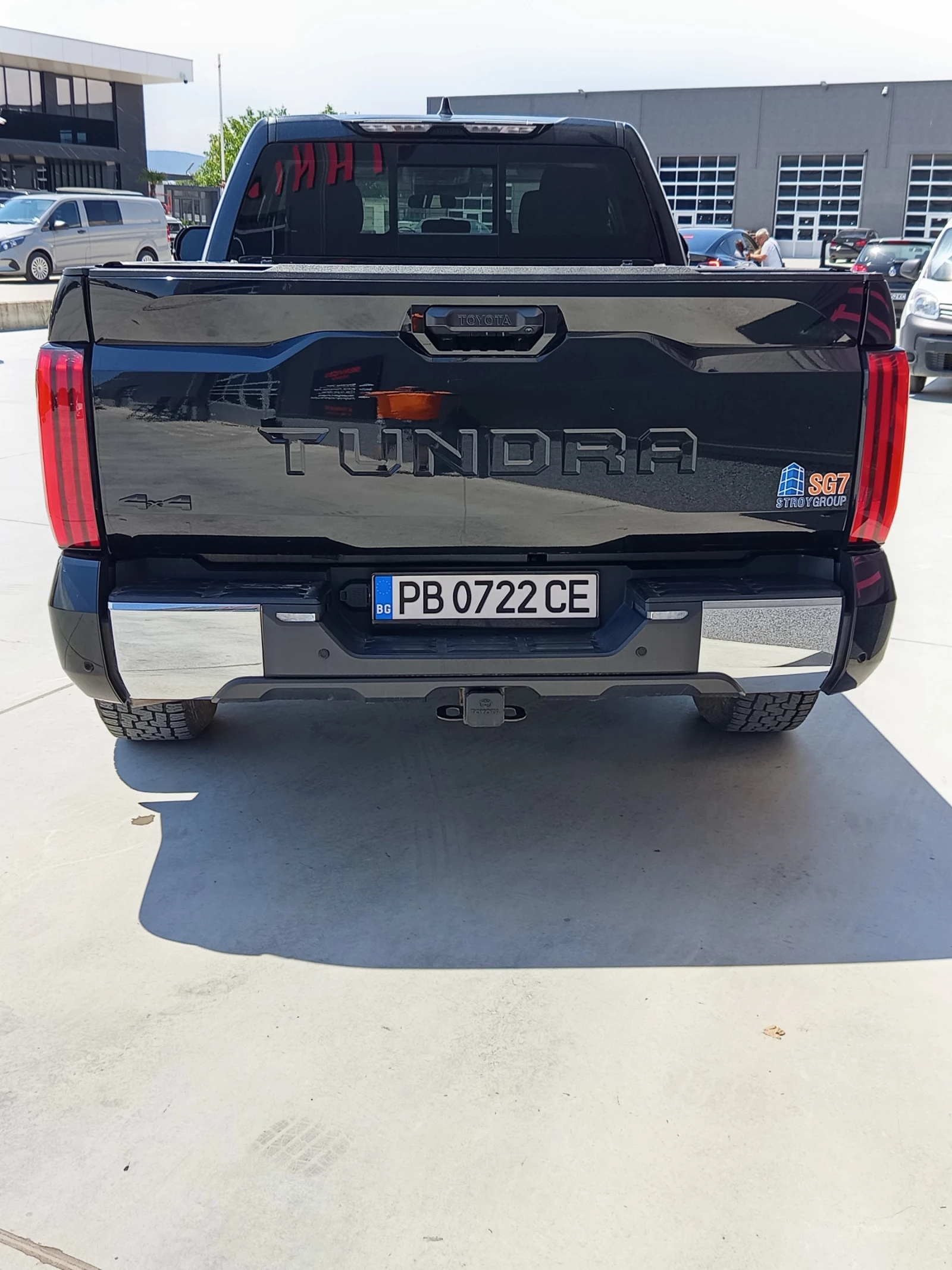 Toyota Tundra TRD, снимка 6 - Автомобили и джипове - 55289598