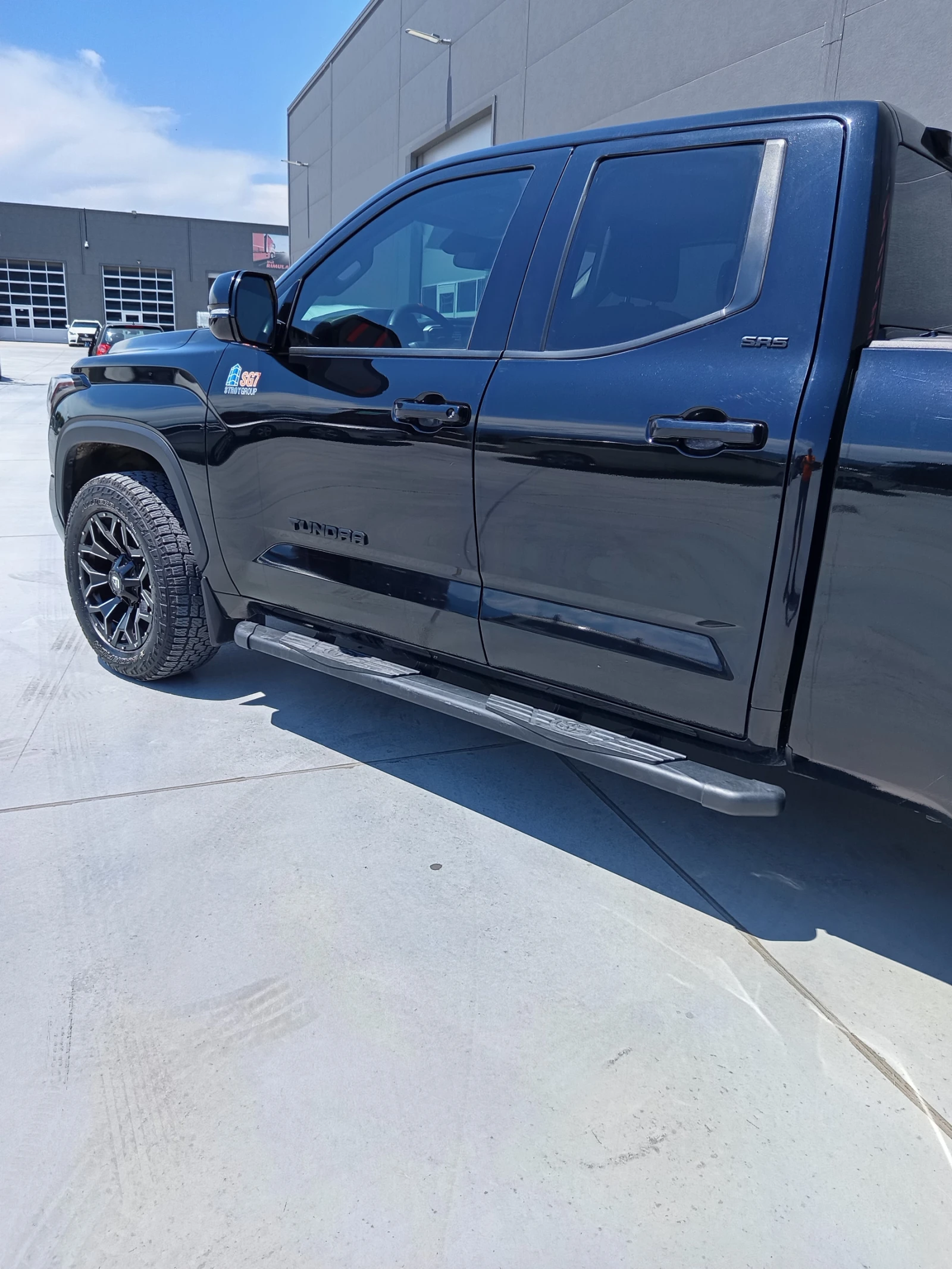 Toyota Tundra TRD, снимка 7 - Автомобили и джипове - 55289598