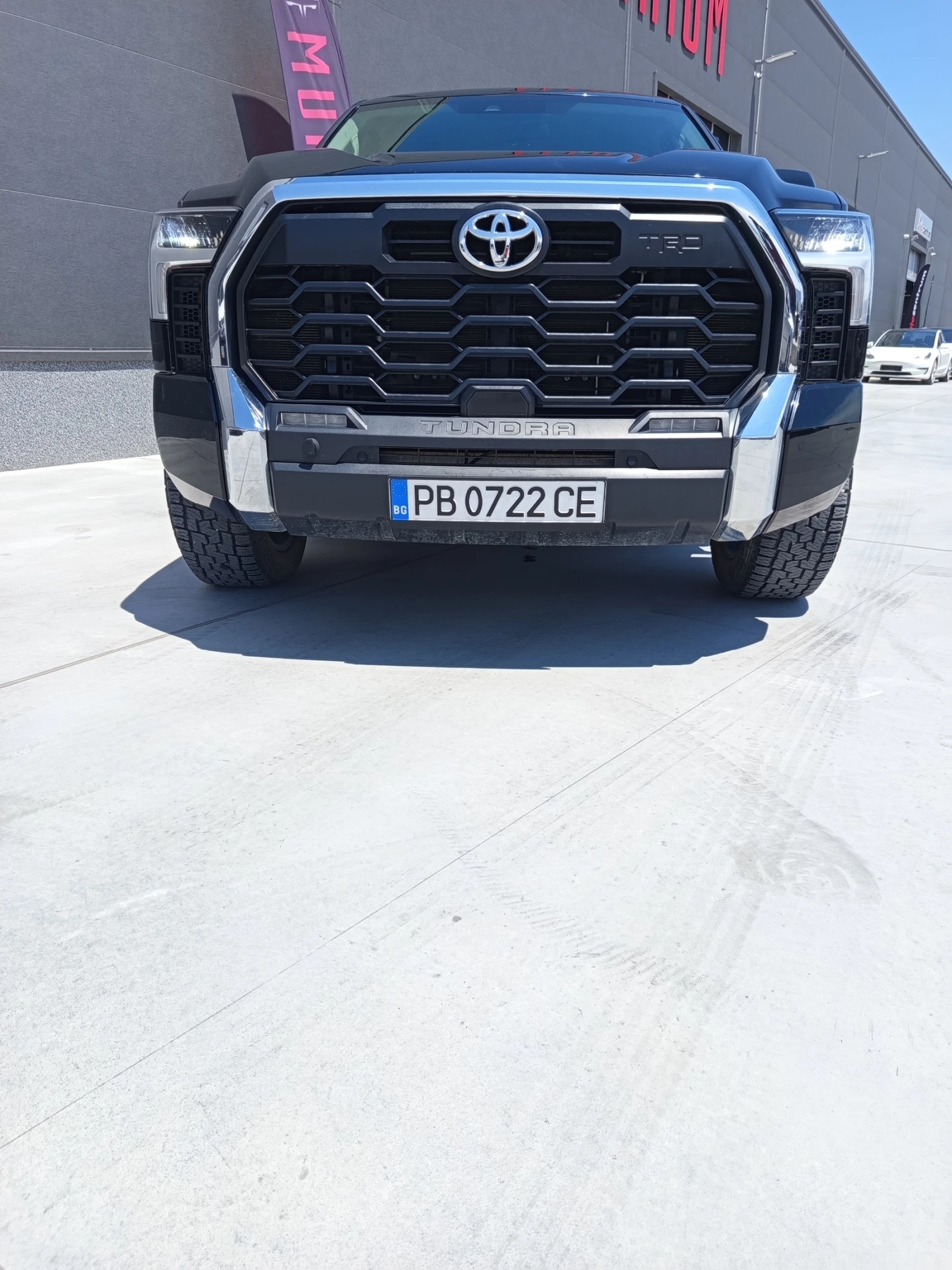 Toyota Tundra TRD, снимка 13 - Автомобили и джипове - 55289598