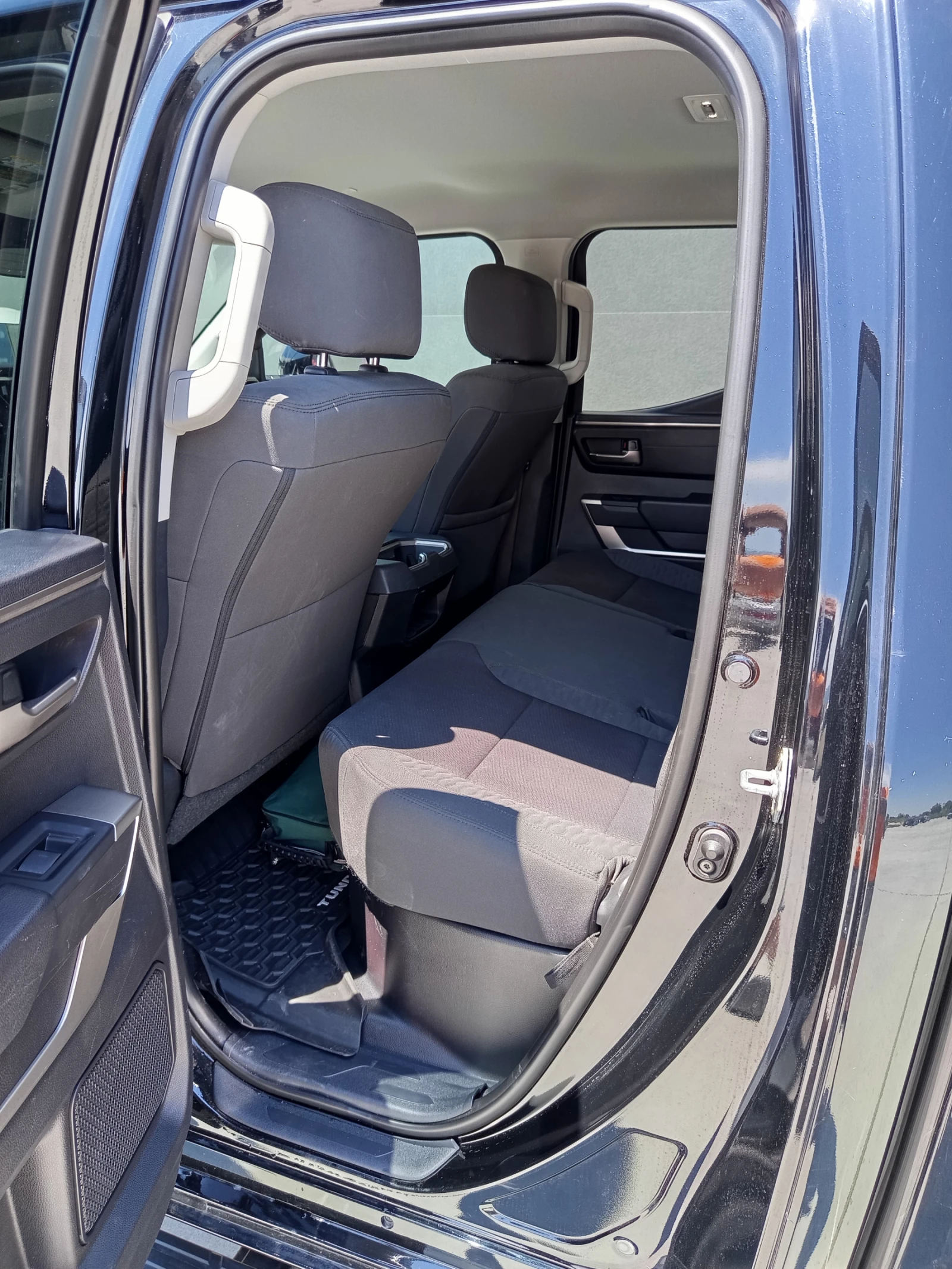 Toyota Tundra TRD, снимка 12 - Автомобили и джипове - 55289598