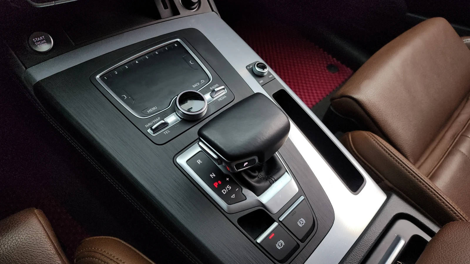 Audi Q5 45 tfsi quattro premium ПОДГРЕВ * 360 * HUD * ПАНО, снимка 11 - Автомобили и джипове - 55335832