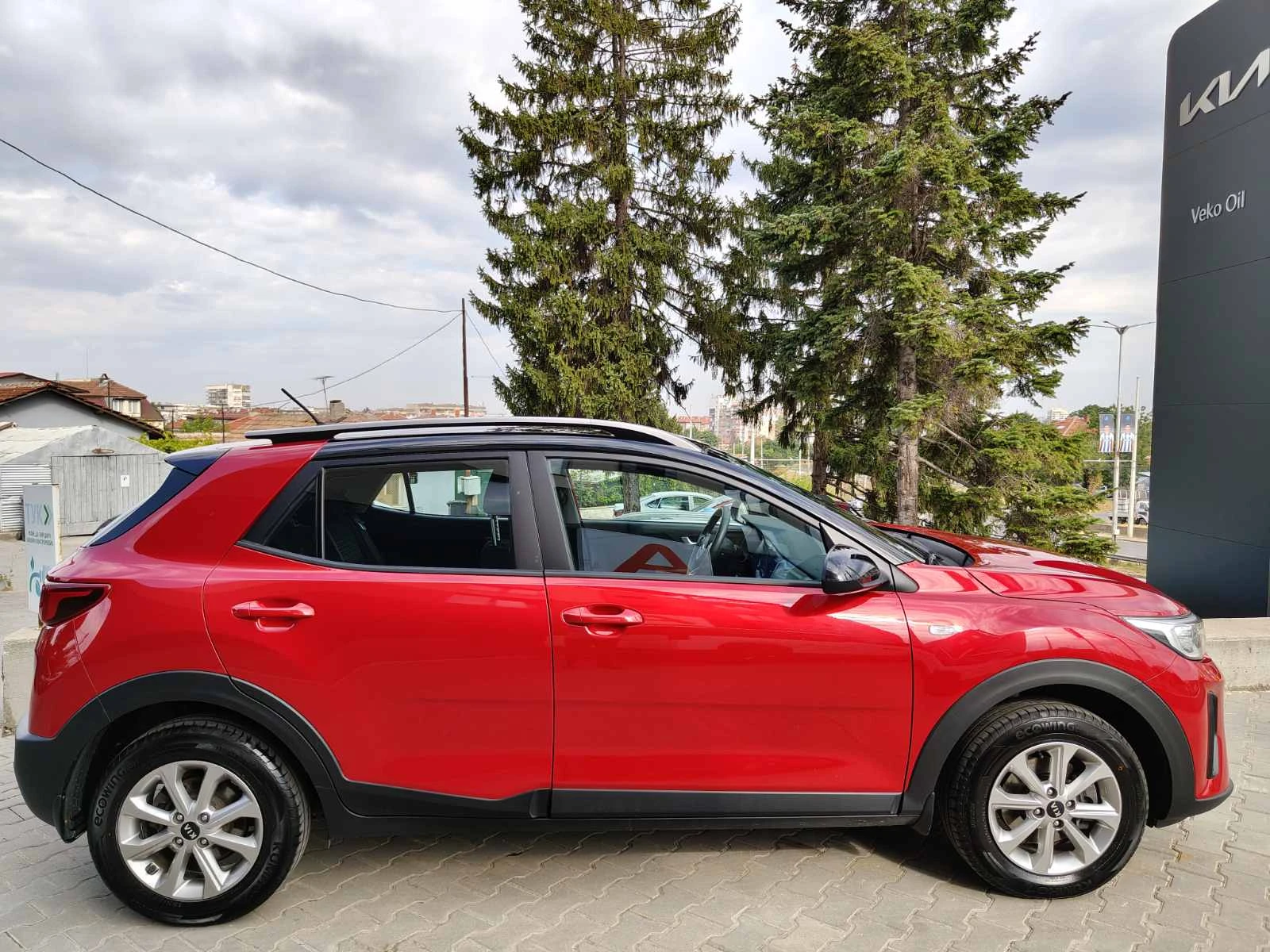 Kia Stonic LX, снимка 4 - Автомобили и джипове - 55811265
