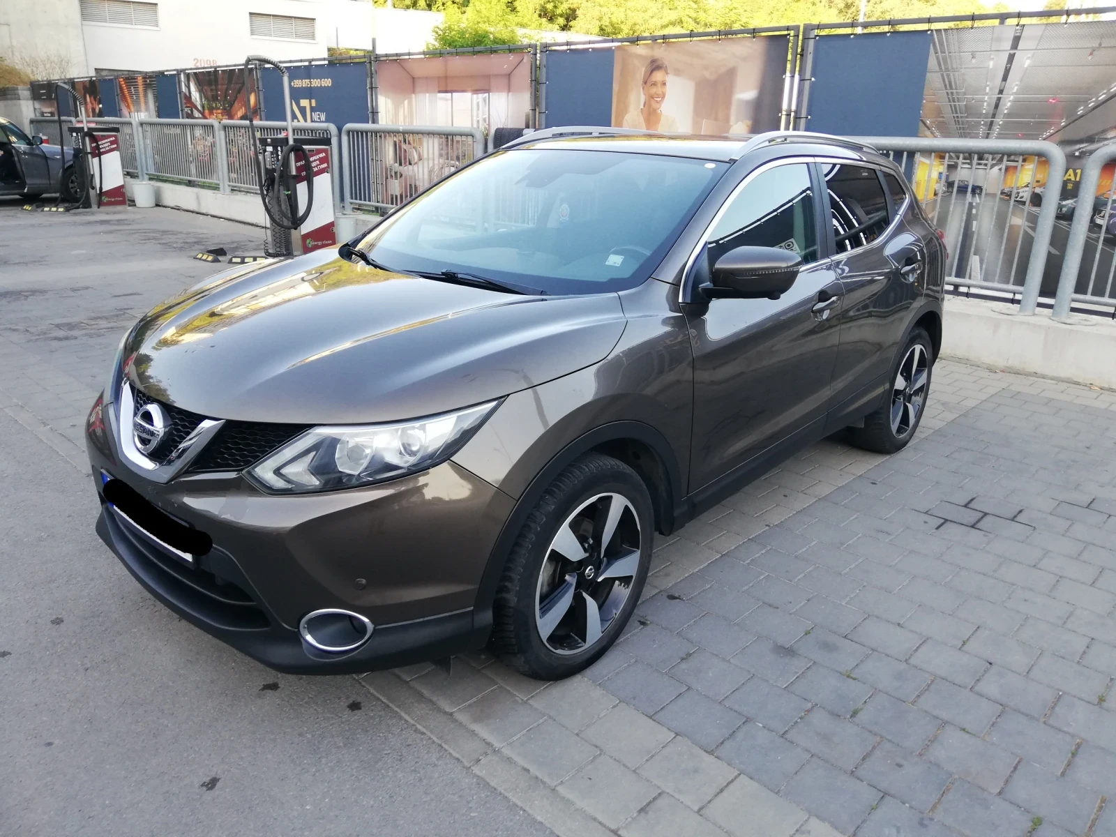 Nissan Qashqai, снимка 6 - Автомобили и джипове - 55897039