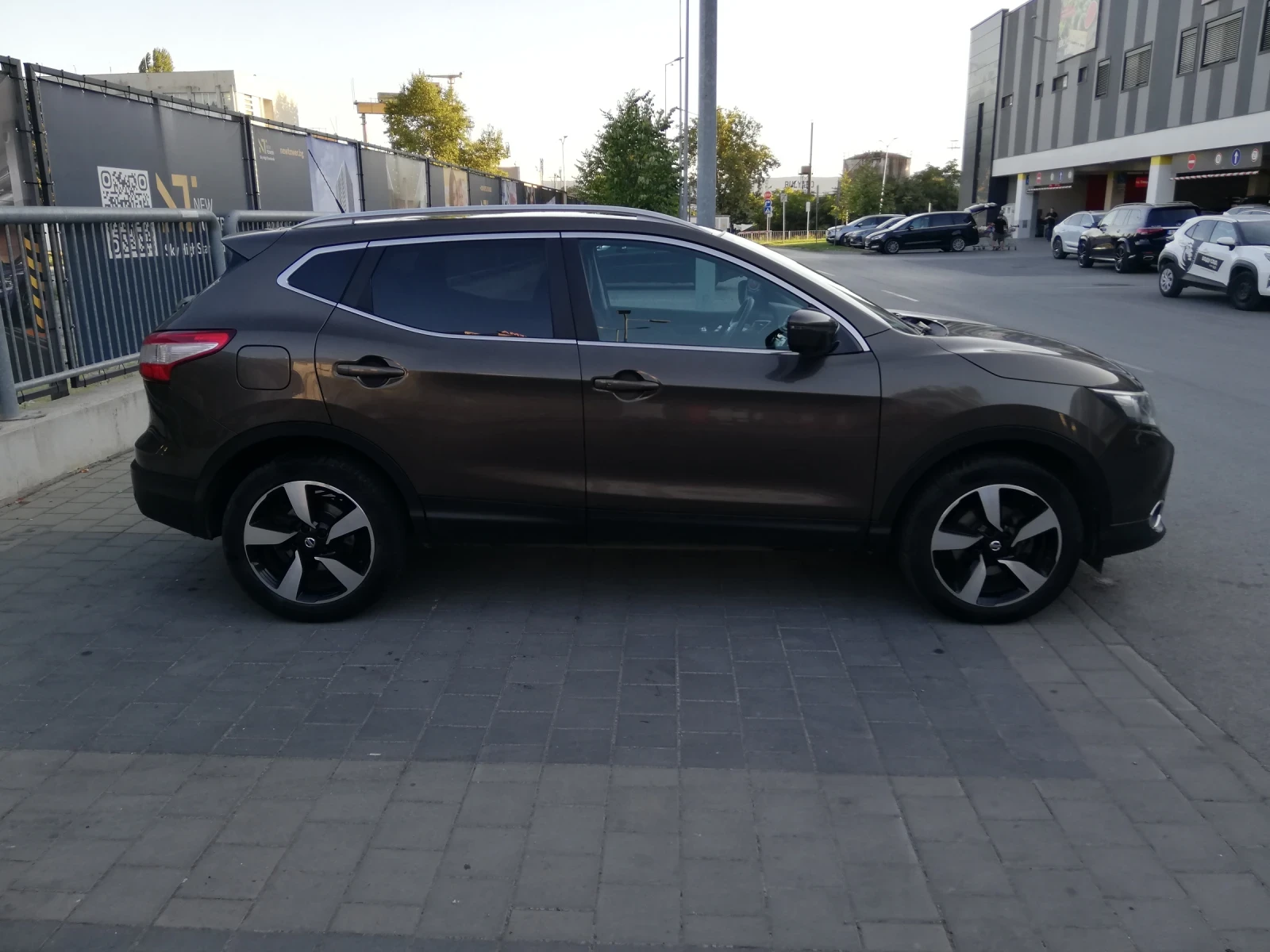 Nissan Qashqai, снимка 3 - Автомобили и джипове - 55897039