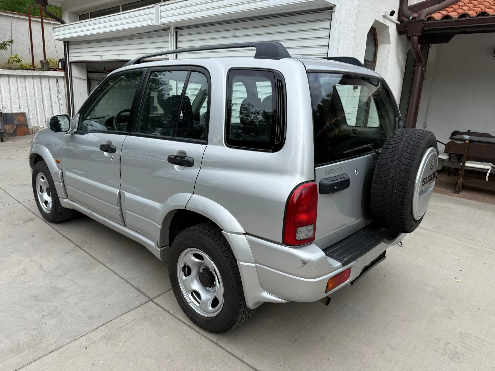 Suzuki Grand vitara 2.0D, снимка 2 - Автомобили и джипове - 56273750