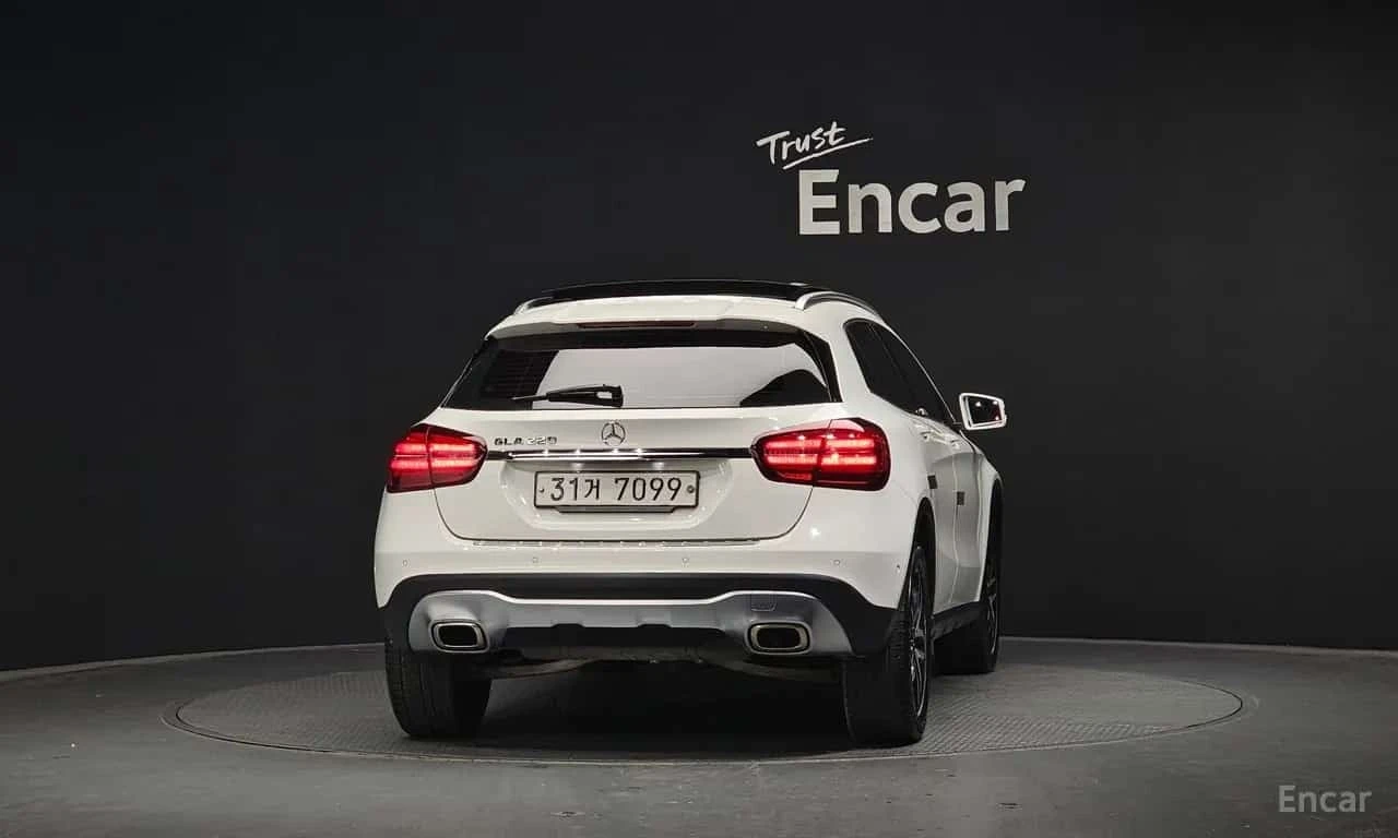 Mercedes-Benz GLA 220 * GLA220 Premium /����������� | Mobile.bg � ����������� 4