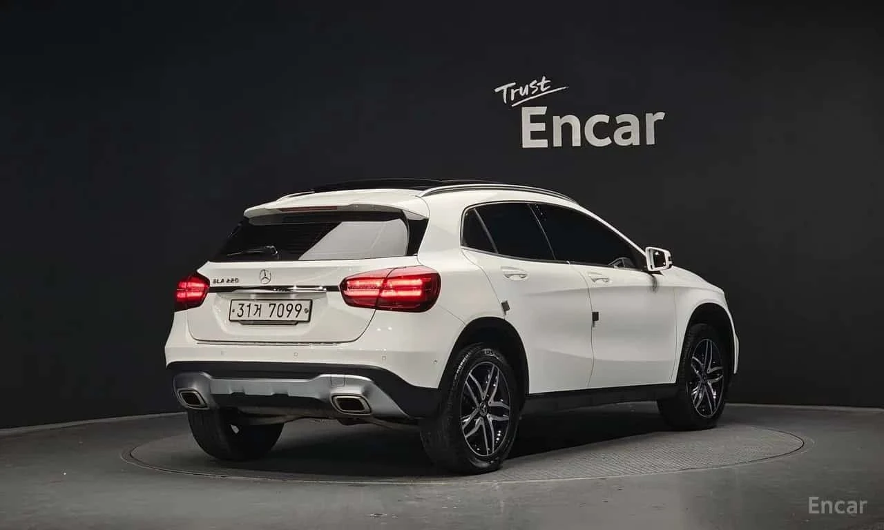 Mercedes-Benz GLA 220 * GLA220 Premium /����������� | Mobile.bg � ����������� 2