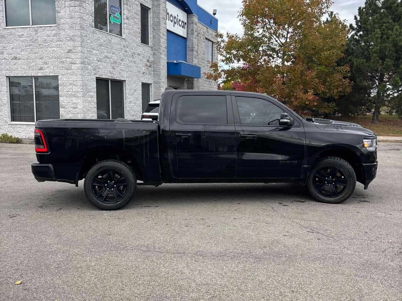 Dodge RAM 1500 Sport * CARFAX * ��� ������������ ������ | Mobile.bg � ����������� 3