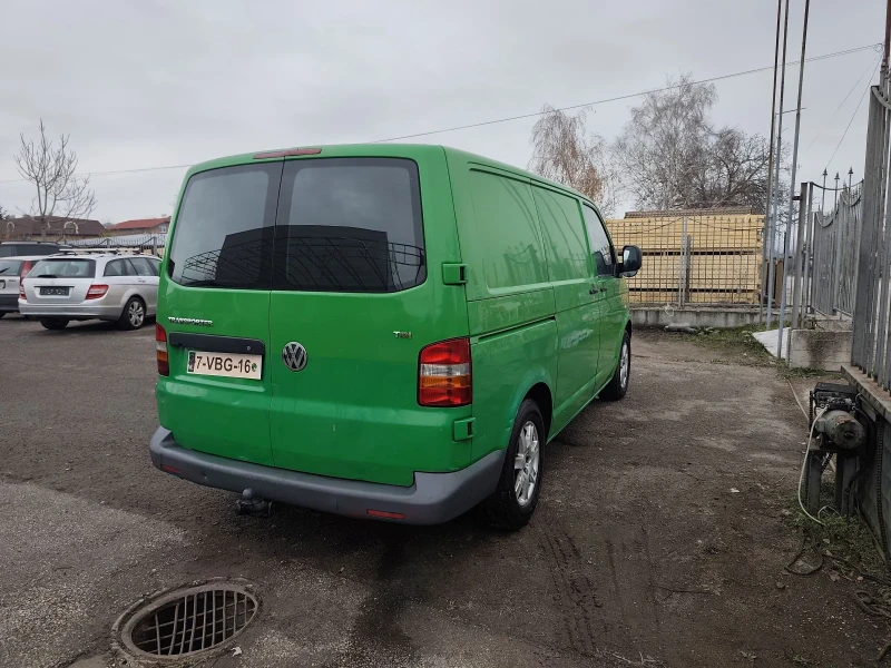 VW Transporter 2 5TDi 130 кс.., снимка 9 - Бусове и автобуси - 52865147