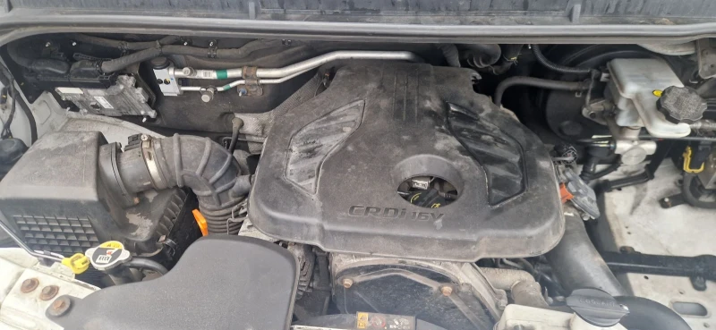 Hyundai H350 Макси, 150к, климатик , снимка 14 - Бусове и автобуси - 53473113