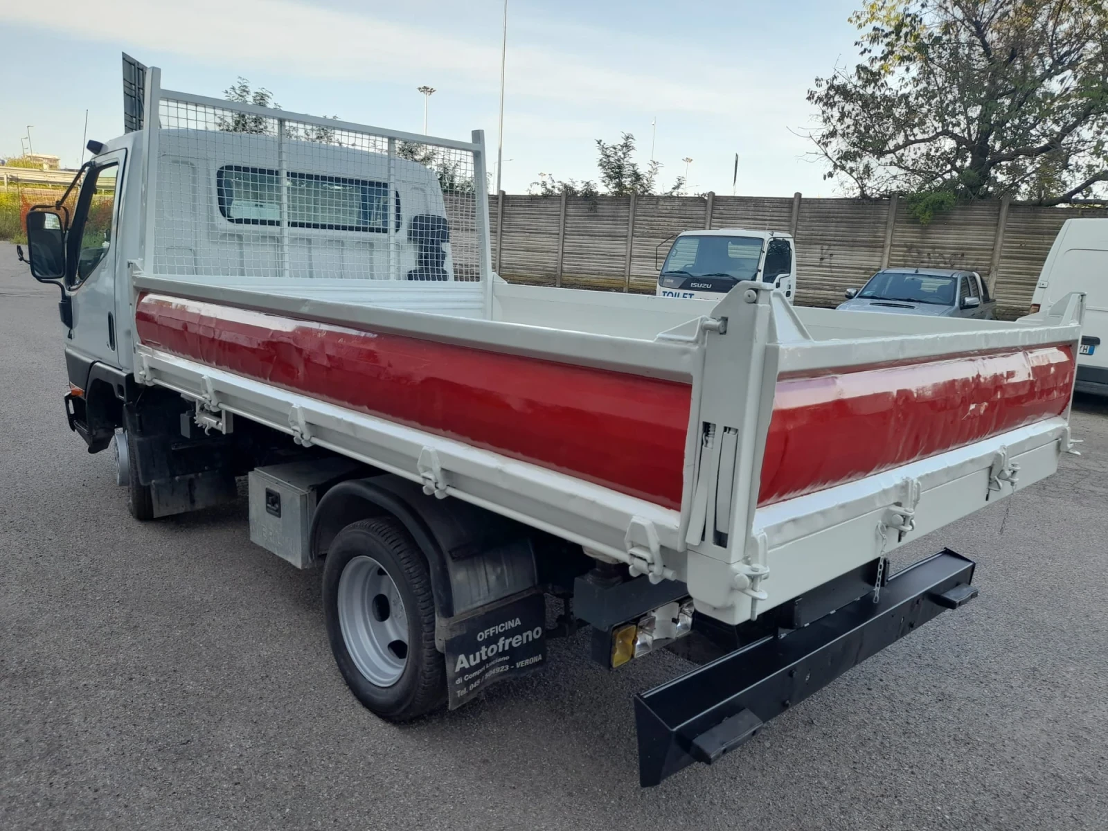 Mitsubishi Canter Mitsubishi CANTER * тристранен самосвал* 26.10 Нал - изображение 5