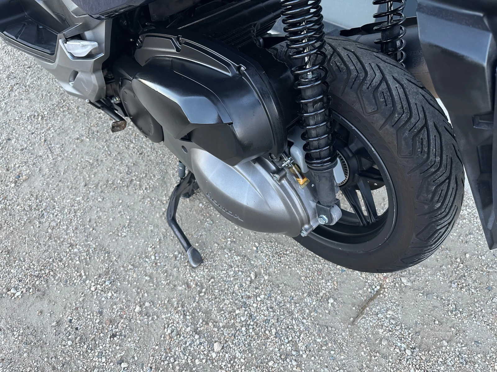 Honda Forza 300i FULL LED-ABS-TRACTION-KEYLESS , снимка 16 - Мотоциклети и мототехника - 54905652