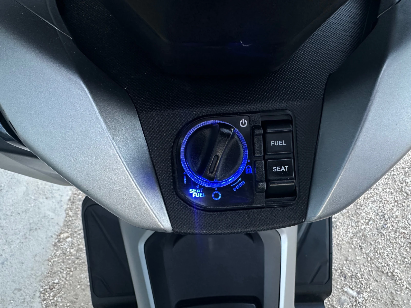 Honda Forza 300i FULL LED-ABS-TRACTION-KEYLESS , снимка 15 - Мотоциклети и мототехника - 54905652