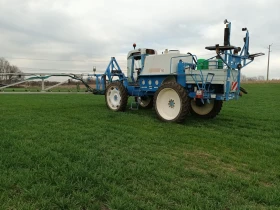 Самоходна пръскачка Matrot М44, снимка 3